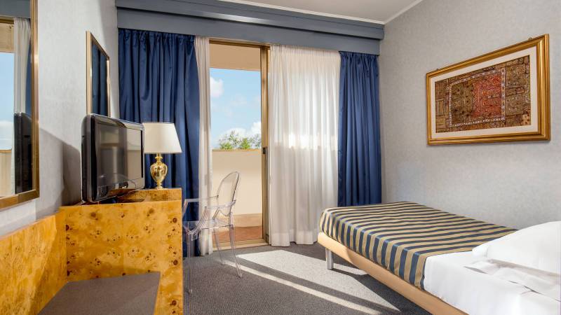 hotel-enea-pomezia-rooms-30